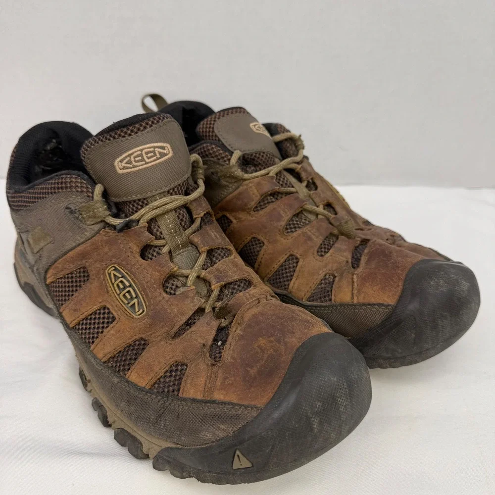 Keen Voyageur Mens Hiking Shoes Brown Leather Low Top Trail Sneakers 11.5